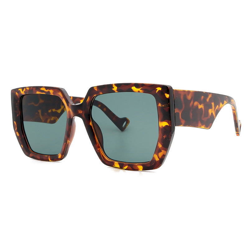 Net Red Retro Fashion Square Frame Sunglasses for MEN & WOMEN